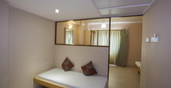 Hotel Surguru Pondicherry Exterior photo